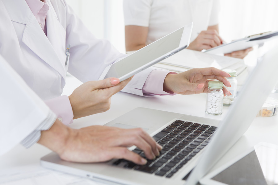 上海刑事案件律師：錢財(cái)網(wǎng)上被騙后向警察報(bào)警的正確姿勢(shì)