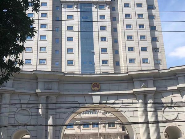 具有撫養(yǎng)義務(wù)放任嬰幼兒死亡危險(xiǎn)如何定罪處罰?上海刑事案件知名律師來(lái)回答