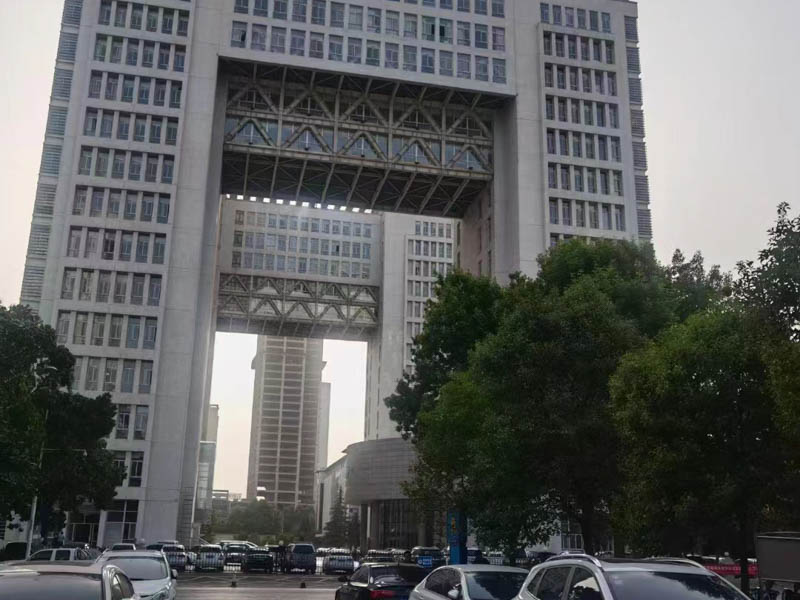 上海緩刑律師來講講緩刑能否避免入獄？緩刑與假釋的區別是什么？