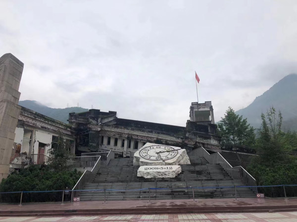 上海資深刑事辯護(hù)律師來講講對(duì)藥品的功能虛假宣傳的后果