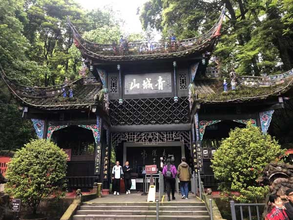 涉案人員被改為監(jiān)視居住能否變更強(qiáng)制措施?普陀區(qū)刑事律師來(lái)回答