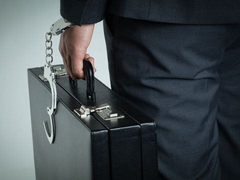 靜安區王某某盜竊罪判處緩刑律師案例