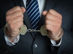 侵犯人身主權罪與侵犯財產罪的條件區分